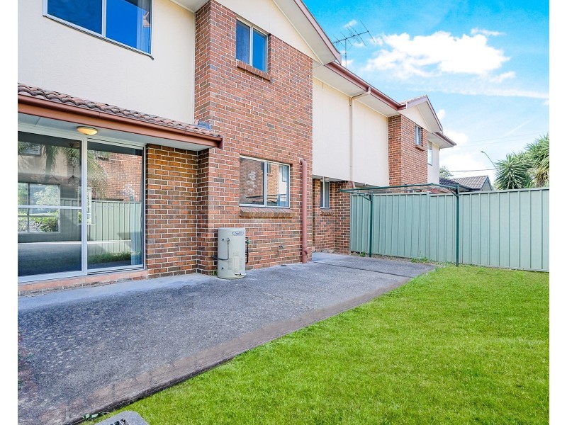 3/29-35 Bringelly Road, Kingswood NSW 2747