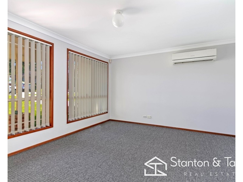 21 Sittella Place, Glenmore Park NSW 2745