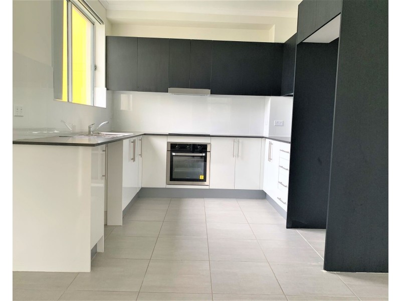 24/4 Colless Street, Penrith NSW 2750