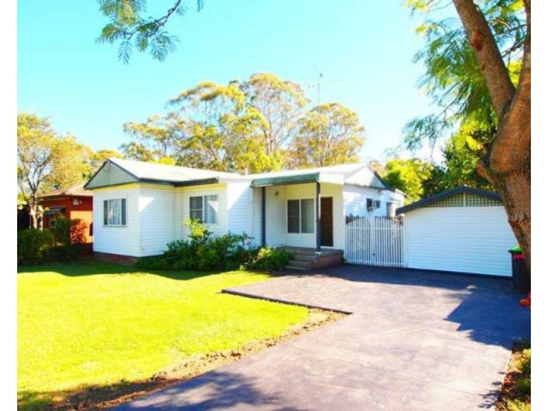 17 Baxter Street, South Penrith NSW 2750