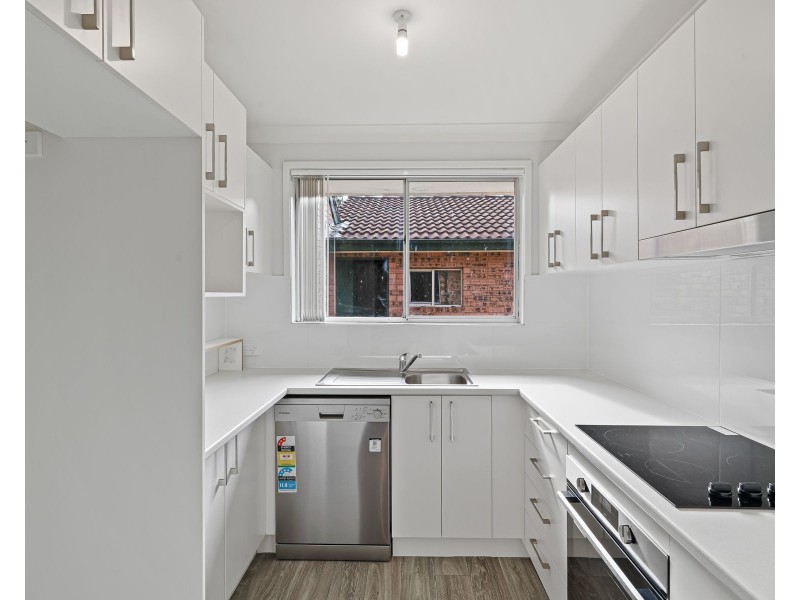 2/110 Brisbane Street, St Marys NSW 2760