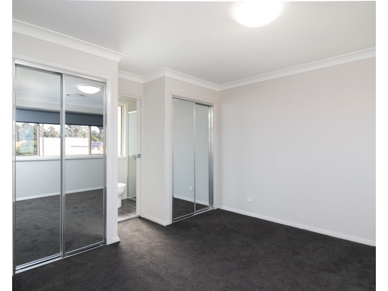 5a Field Place, Cranebrook NSW 2749