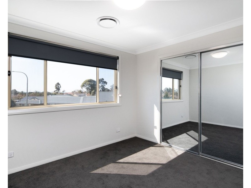 5a Field Place, Cranebrook NSW 2749