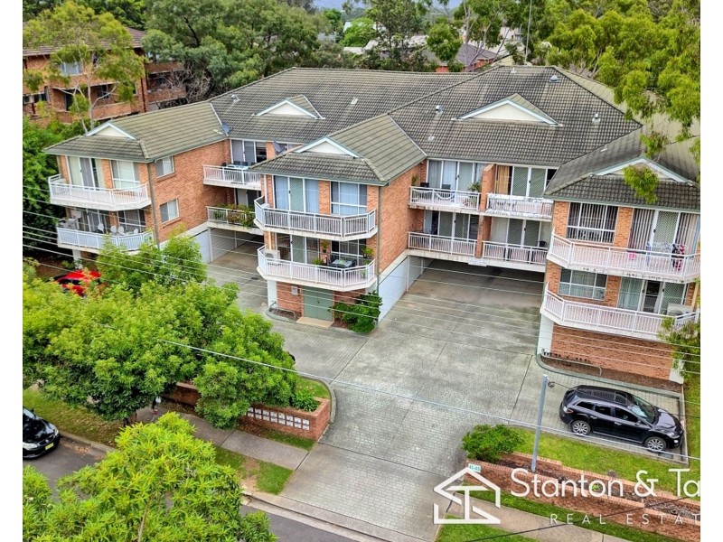 17/41-45 Evan Street, Penrith NSW 2750