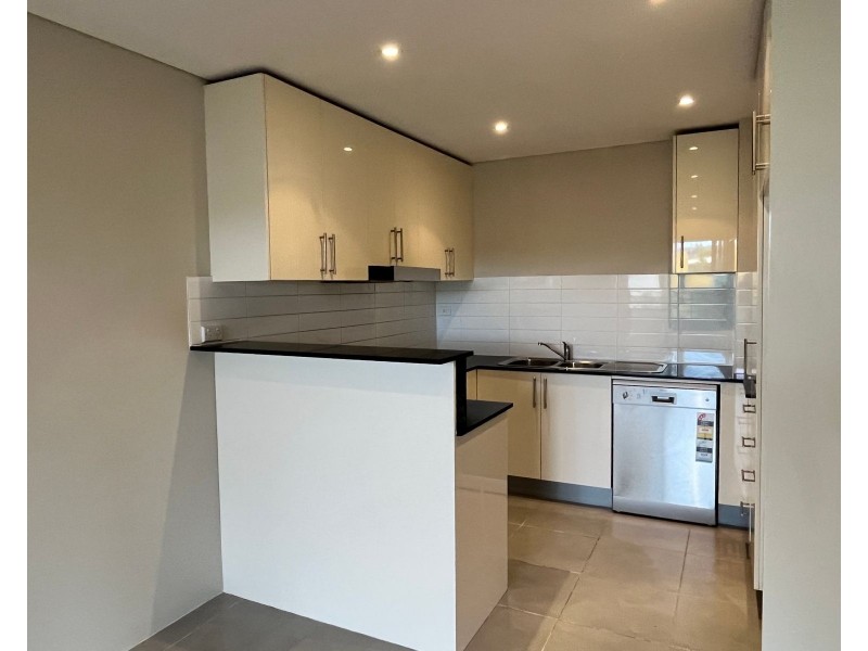 22/7-9 Regentville Road, Penrith NSW 2750