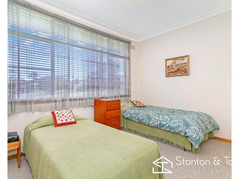 27 RUSSELL STREET, Emu Plains NSW 2750
