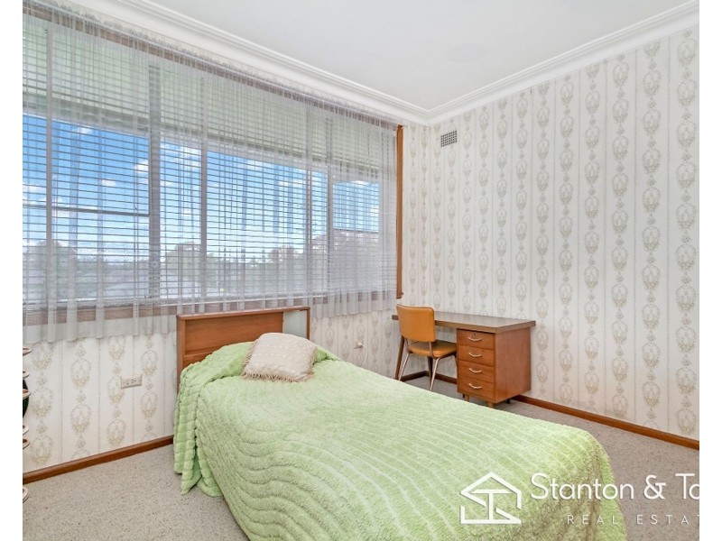 27 RUSSELL STREET, Emu Plains NSW 2750