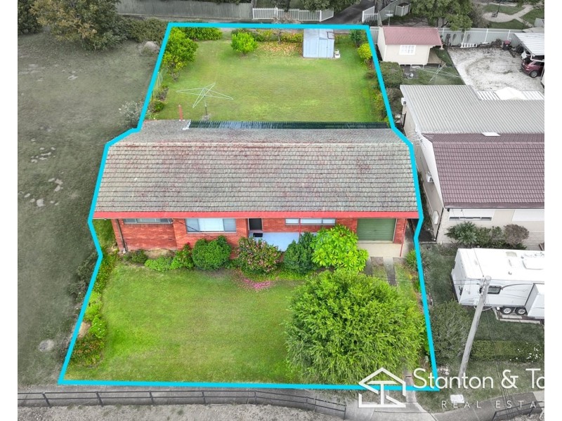 27 RUSSELL STREET, Emu Plains NSW 2750