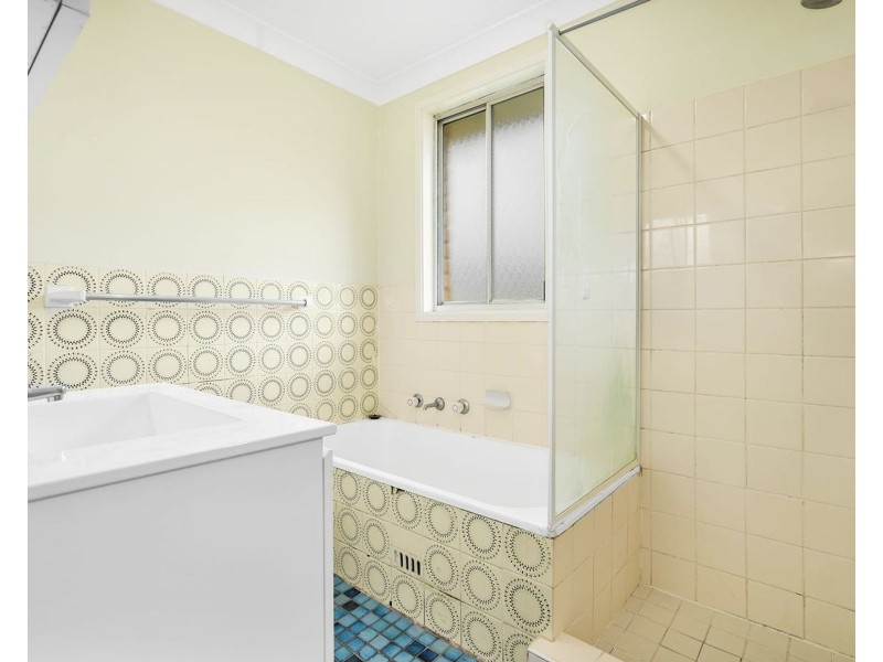 11 Lindsay Crescent, South Penrith NSW 2750