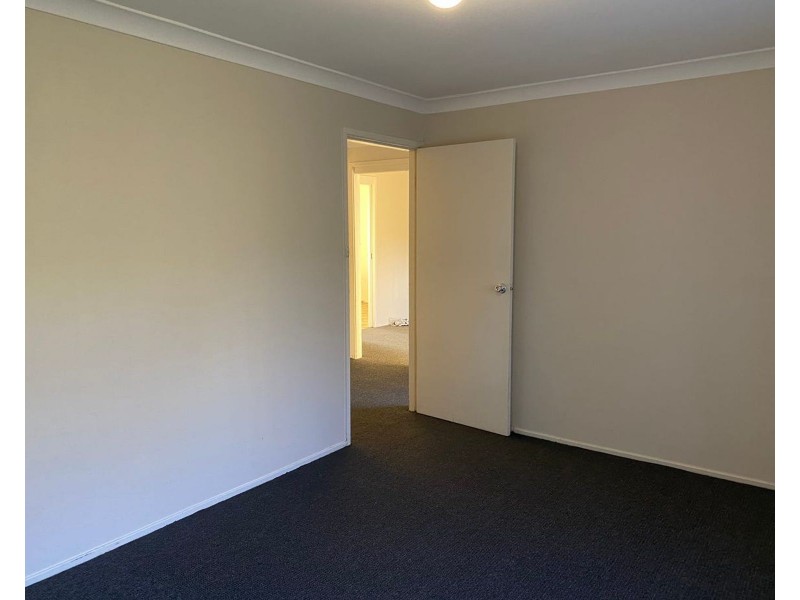 11 Lindsay Crescent, South Penrith NSW 2750