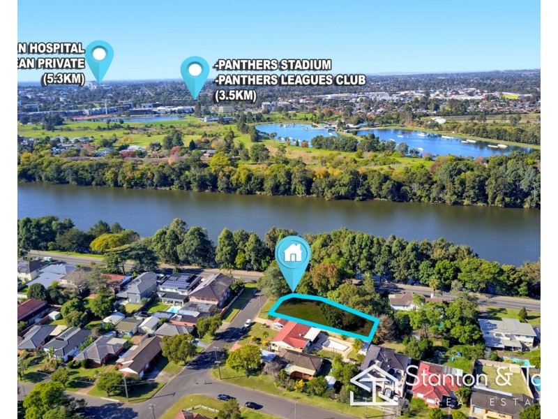 2 Warring Avenue, Emu Plains NSW 2750