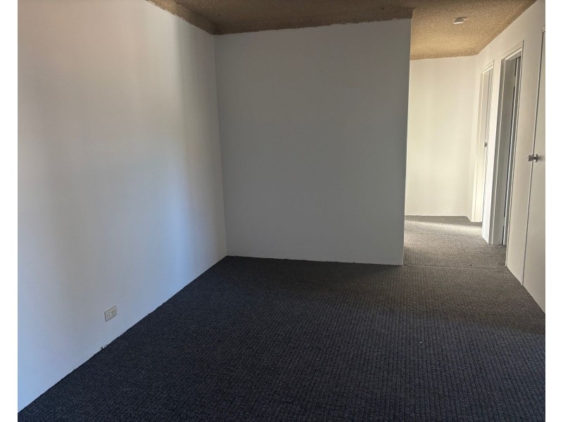 9/28-30 Castlereagh Street, Penrith NSW 2750