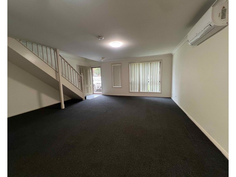 4/29-35 Bringelly Road, Kingswood NSW 2747