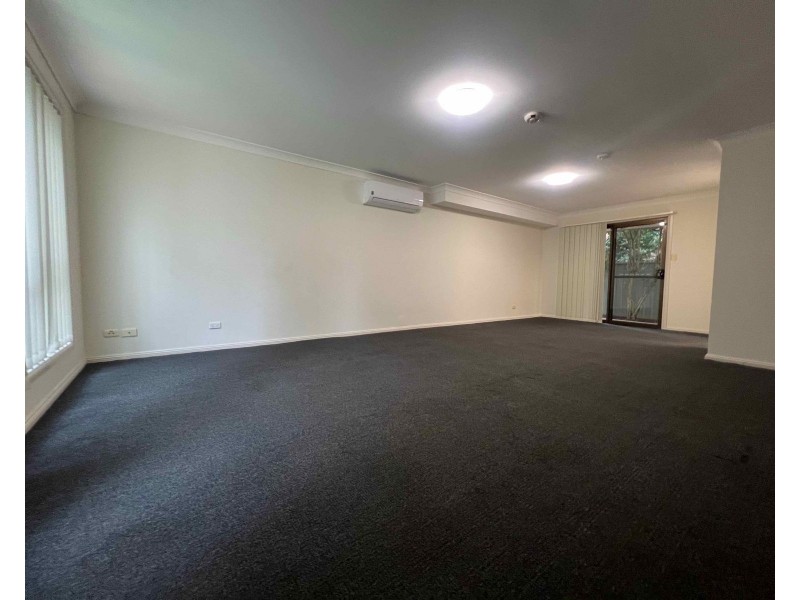 4/29-35 Bringelly Road, Kingswood NSW 2747