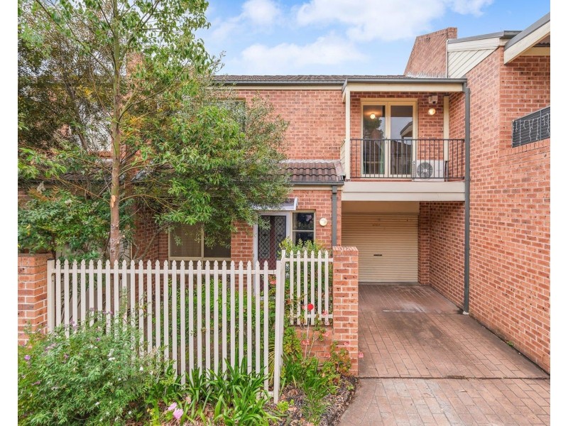 13/7 Bringelly Road, Kingswood NSW 2747