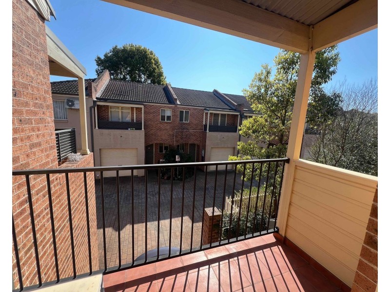 13/7 Bringelly Road, Kingswood NSW 2747