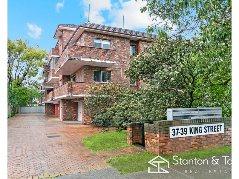 9/37-39 KING STREET, Penrith NSW 2750
