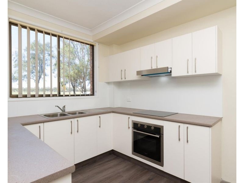 2/1-3 York Road, Penrith NSW 2750