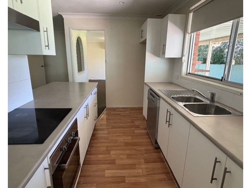6 Lilac Place, Jamisontown NSW 2750