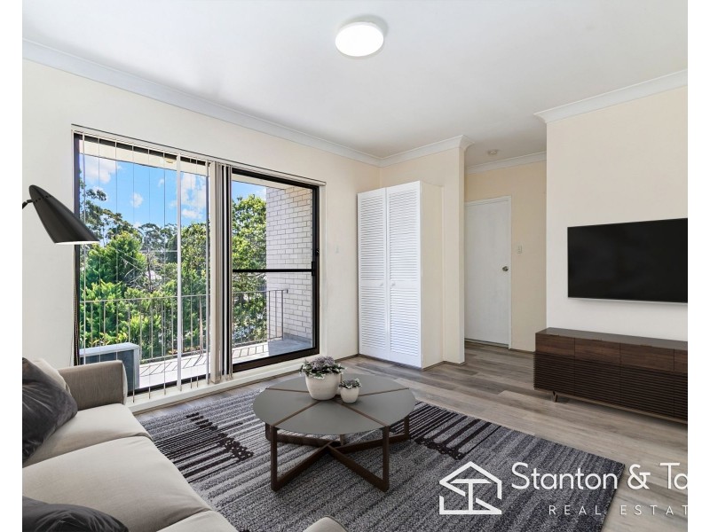 2/150-152 Great Western Highway, Kingswood NSW 2747