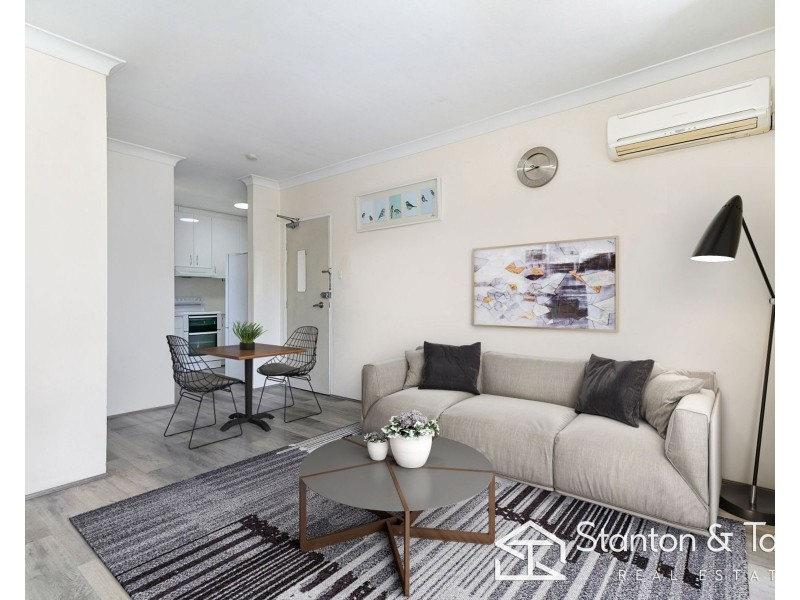 2/150-152 Great Western Highway, Kingswood NSW 2747