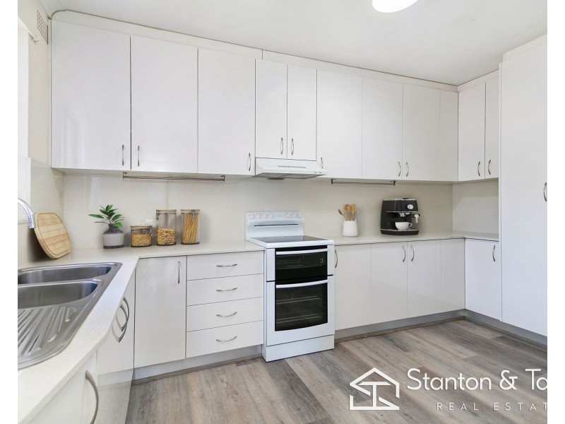 2/150-152 Great Western Highway, Kingswood NSW 2747