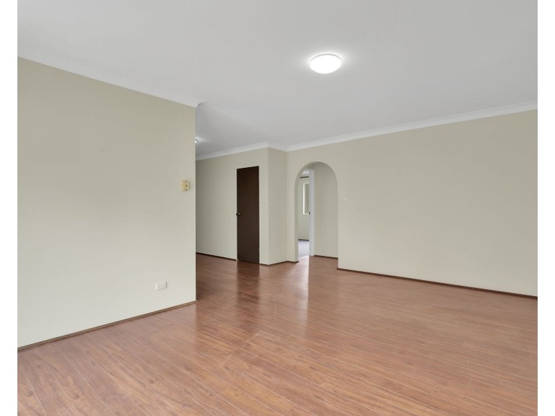 4/9 Hemmings Street, Penrith NSW 2750