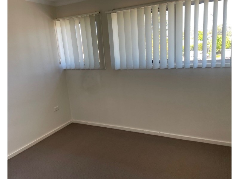 265 Great Western Highway, Emu Plains NSW 2750