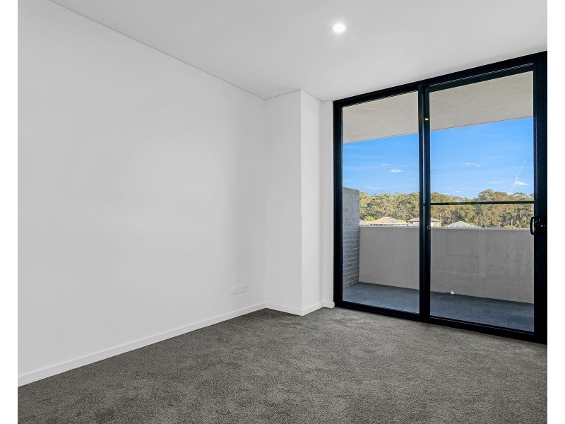 A201/90-98 Glenmore Ridge Drive, Glenmore Park NSW 2745