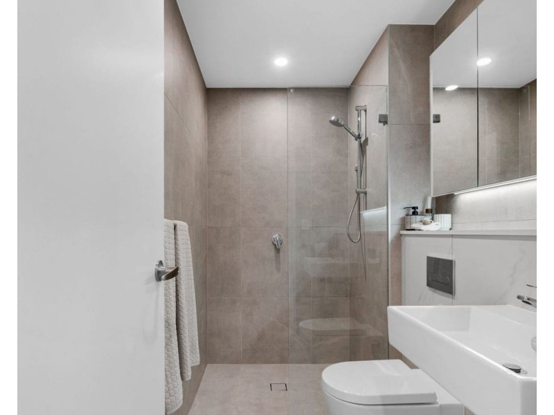 A201/90-98 Glenmore Ridge Drive, Glenmore Park NSW 2745