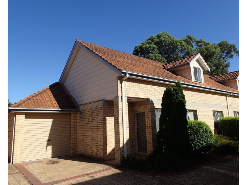 2/41-43 Jamison Road, Kingswood NSW 2747