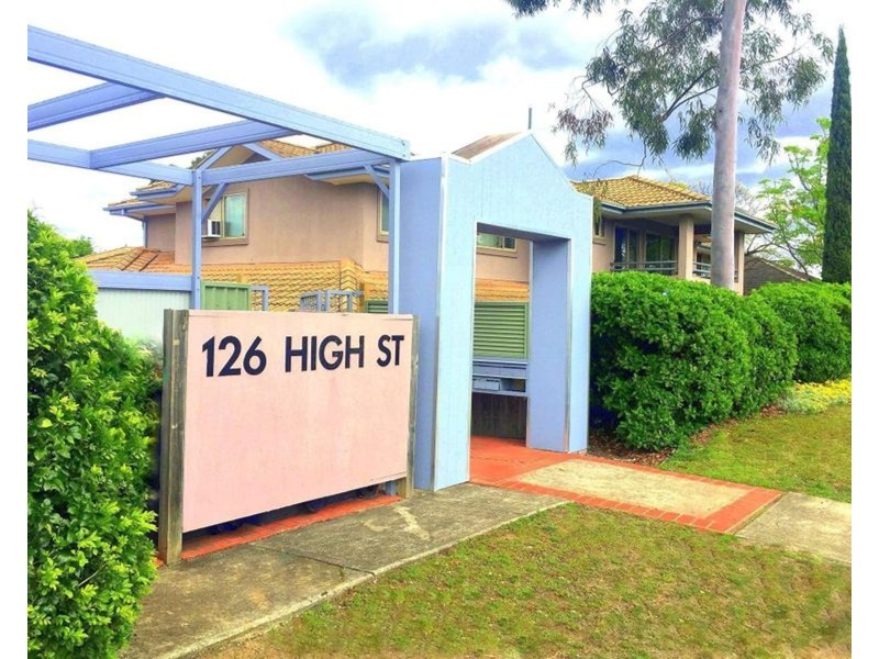11/126 High Street, Penrith NSW 2750