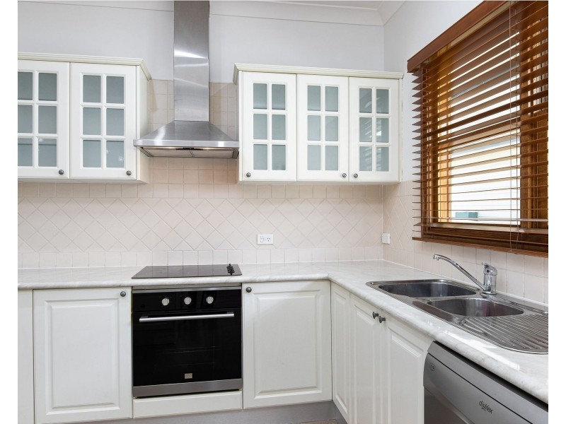 17 Upton Street, South Penrith NSW 2750