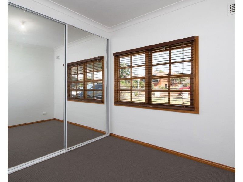 17 Upton Street, South Penrith NSW 2750