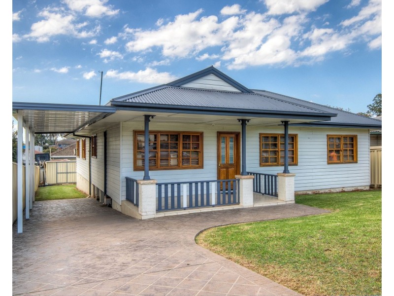 17 Upton Street, South Penrith NSW 2750