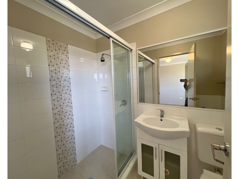 1/32 Luttrell Street, Glenmore Park NSW 2745