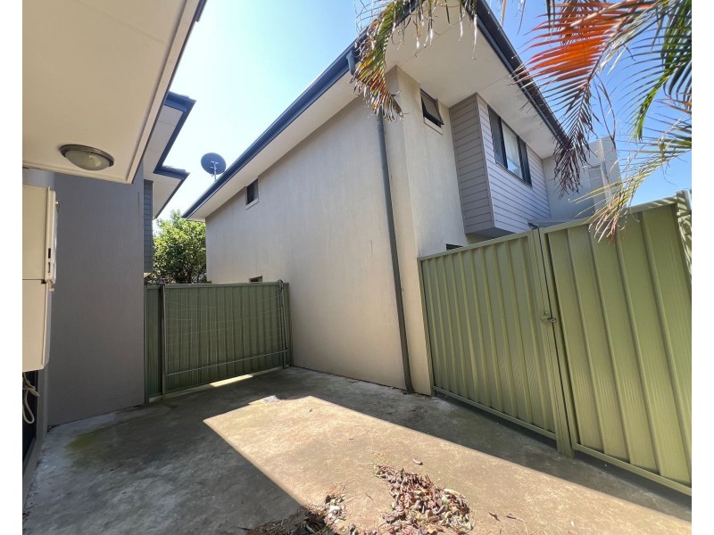 1/32 Luttrell Street, Glenmore Park NSW 2745