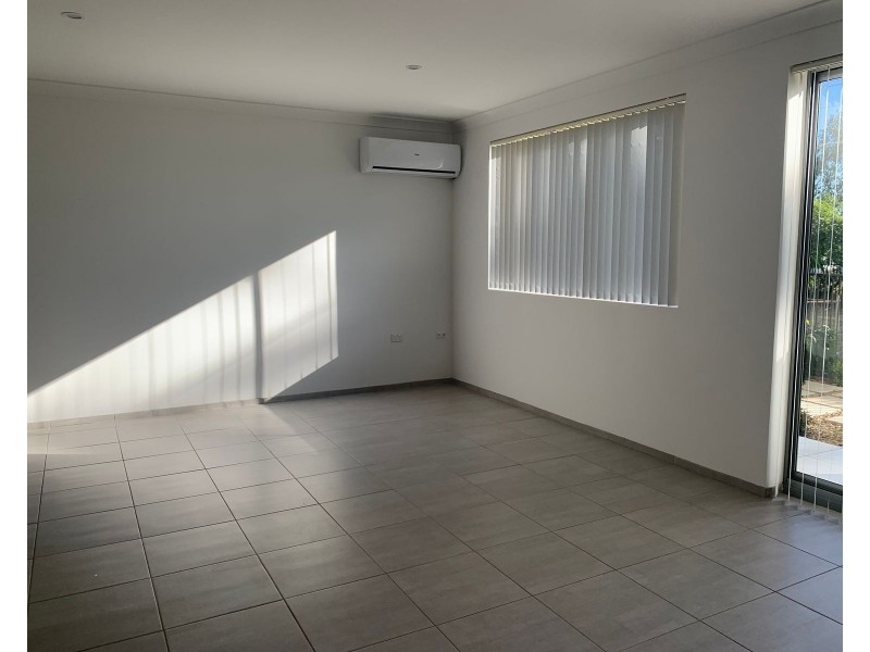 3/4 Colless Street, Penrith NSW 2750