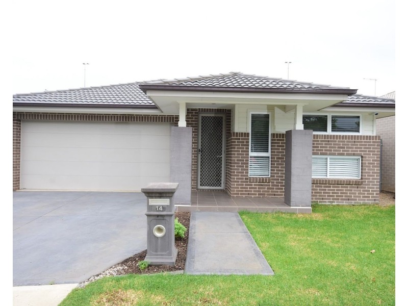 14 Hassall Way, Glenmore Park NSW 2745