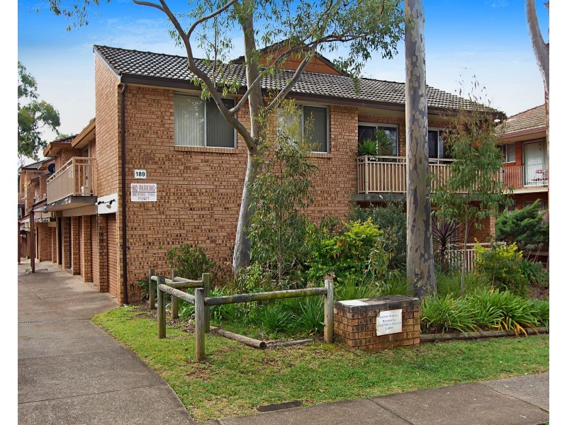8/189 Derby Street, Penrith NSW 2750