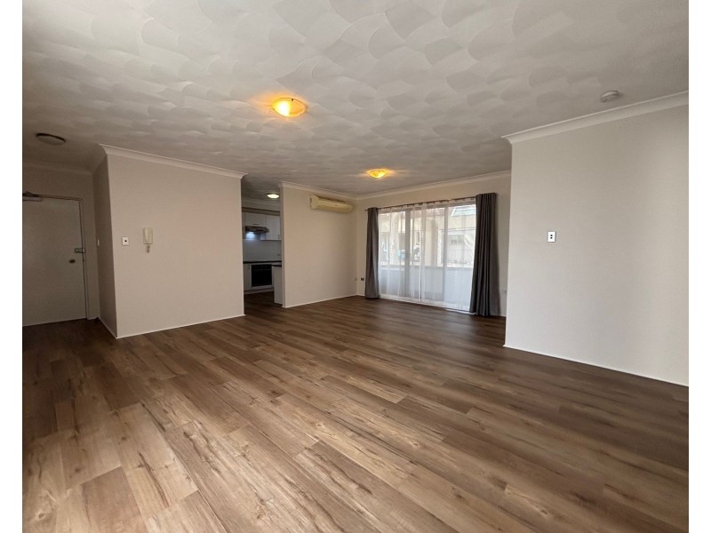 25/1-3 York Road, Jamisontown NSW 2750