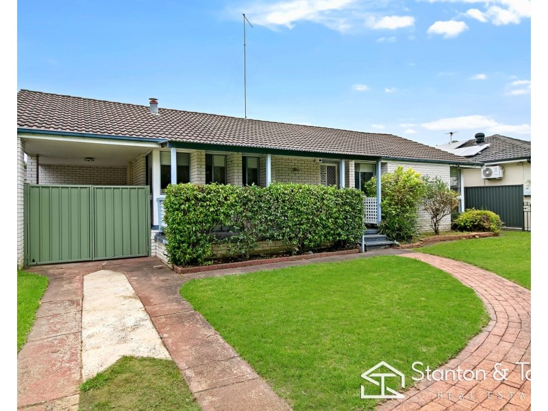28 Greenway Drive, South Penrith NSW 2750