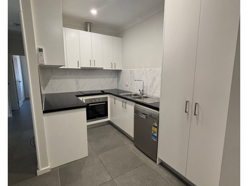 1 Gladys Street, Kingswood NSW 2747