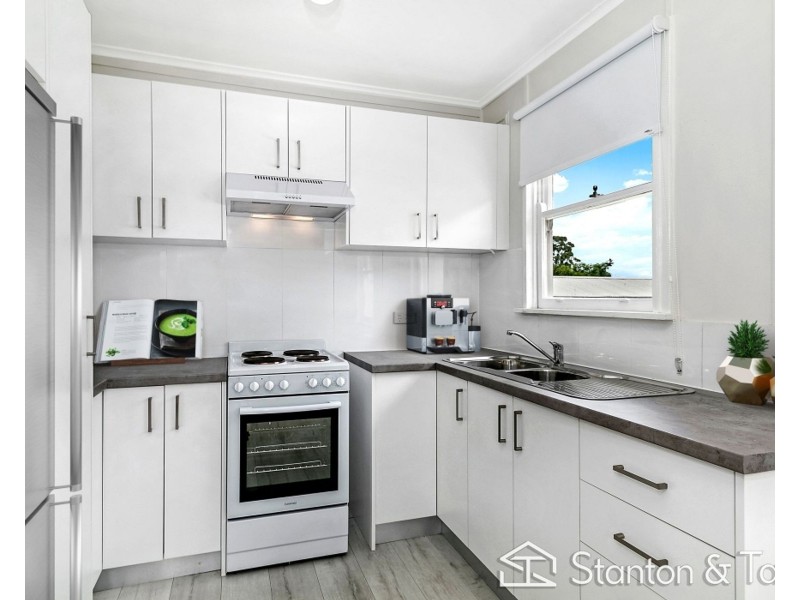 68 Penrose Crescent, South Penrith NSW 2750