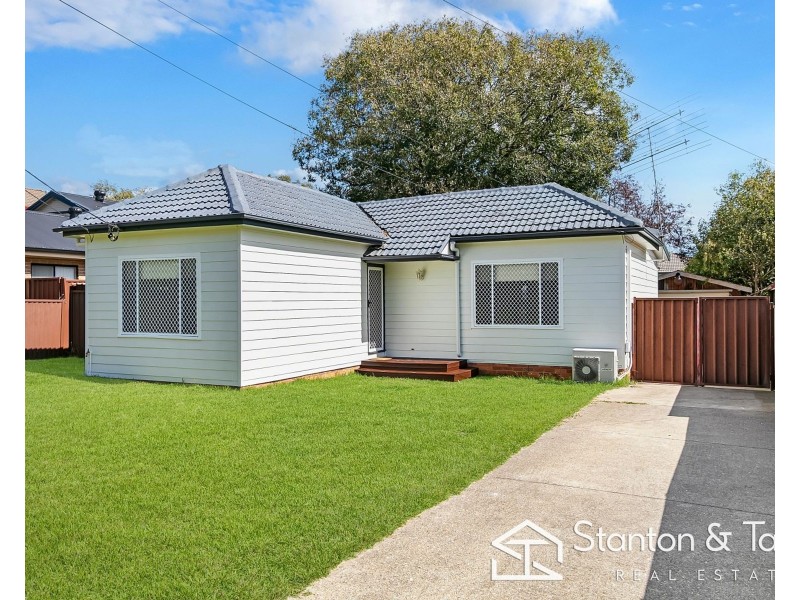 9 Penrose Crescent, South Penrith NSW 2750