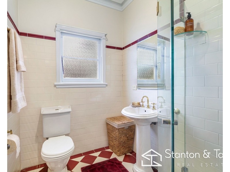 9 Penrose Crescent, South Penrith NSW 2750