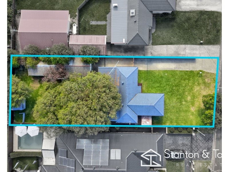 9 Penrose Crescent, South Penrith NSW 2750