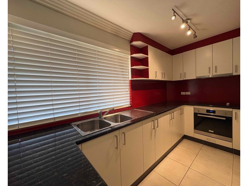 12/4 John Tipping Grove, Penrith NSW 2750