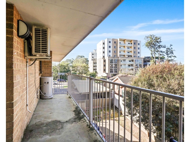 12/4 John Tipping Grove, Penrith NSW 2750