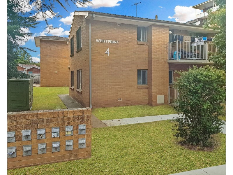 5/4 John Tipping Grove, Penrith NSW 2750